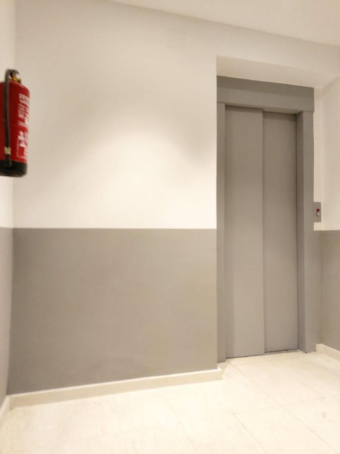 Apartamento Nuevo Y Reformado Al Lado De La Gran Via Madrilena المظهر الخارجي الصورة