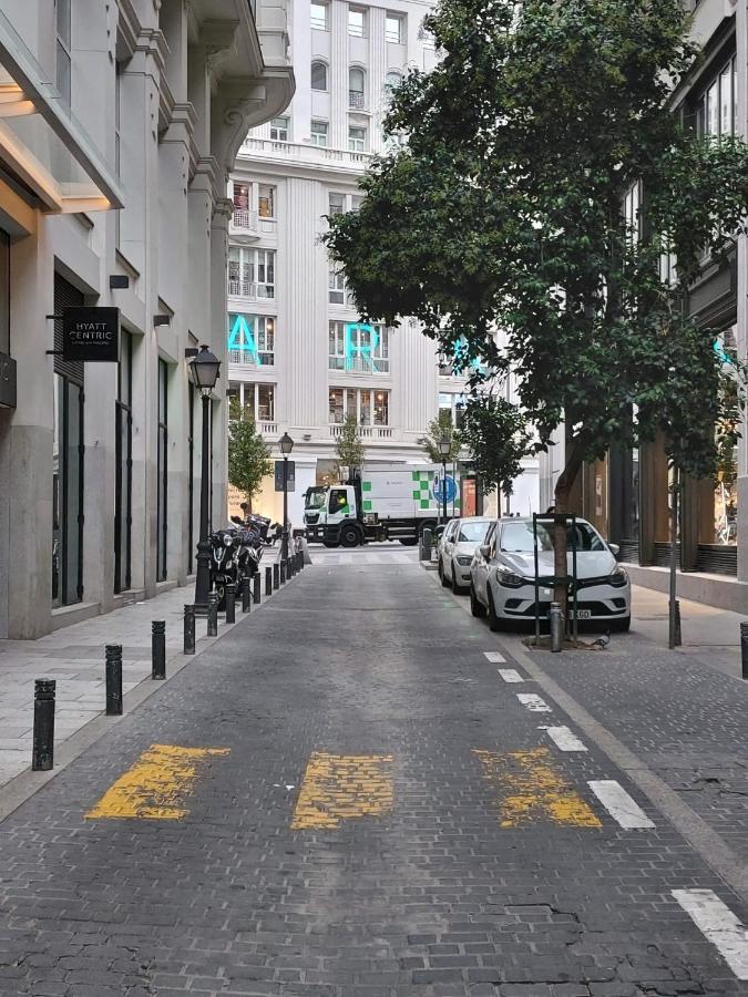 Apartamento Nuevo Y Reformado Al Lado De La Gran Via Madrilena المظهر الخارجي الصورة